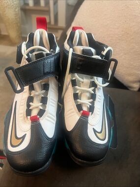 Nike Kids Black, White & Gold Sneakers with Red Pull Tabs